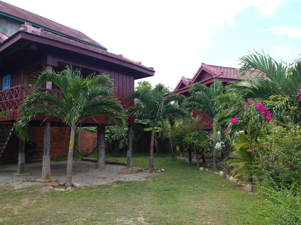 Khmer House Bungalow Hotel Kep Kültér fotó