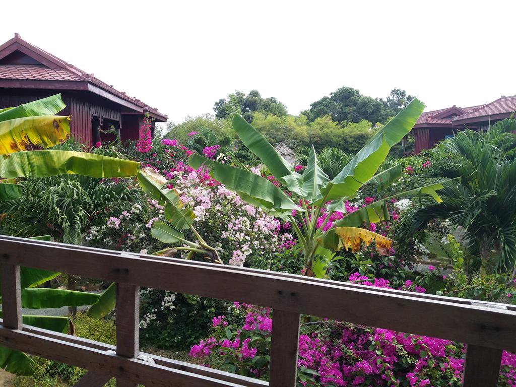 Khmer House Bungalow Hotel Kep Kültér fotó