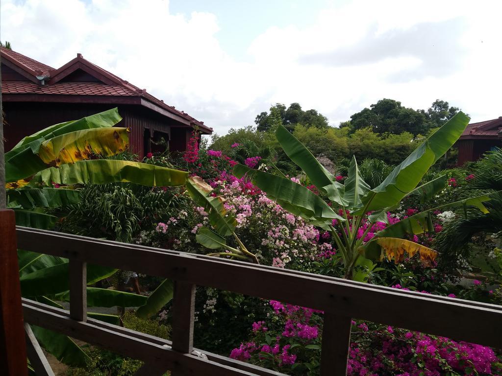 Khmer House Bungalow Hotel Kep Kültér fotó